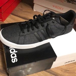 Adidas men’s sneakers